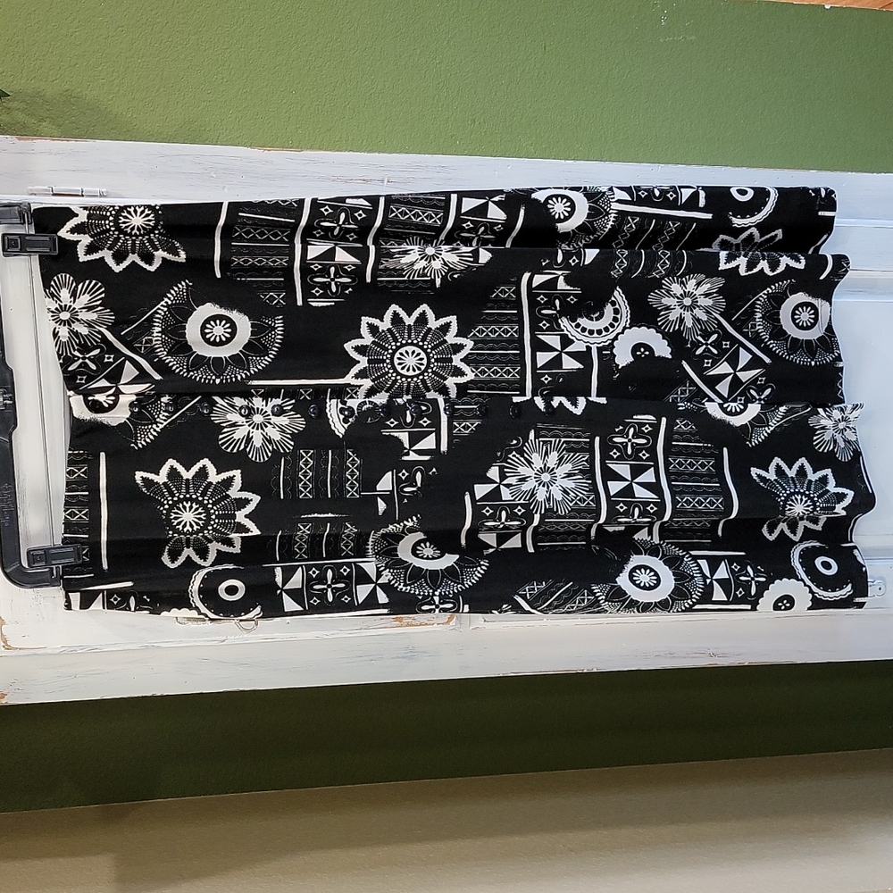 Large Notations Skirt